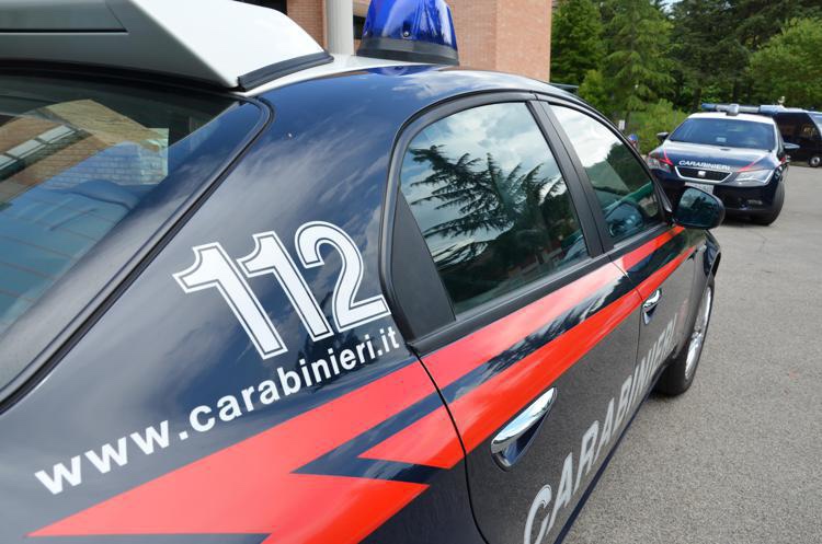 carabiniera 25enne