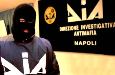 Camorra, blitz dei carabinieri al clan abbinante