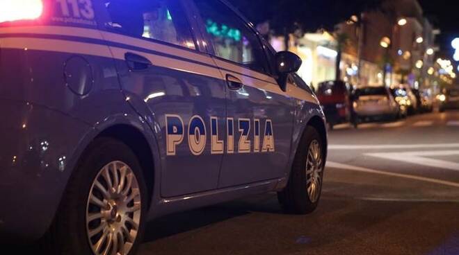 Milano violenta Polizia