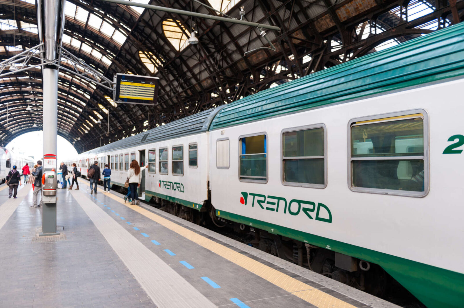 milano citta piu insicura ditalia e trenord chiede soldi a militari e poliziotti Difesa Magazine