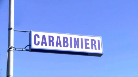 illusa da un carabiniere si vendica in caserma Difesa Magazine