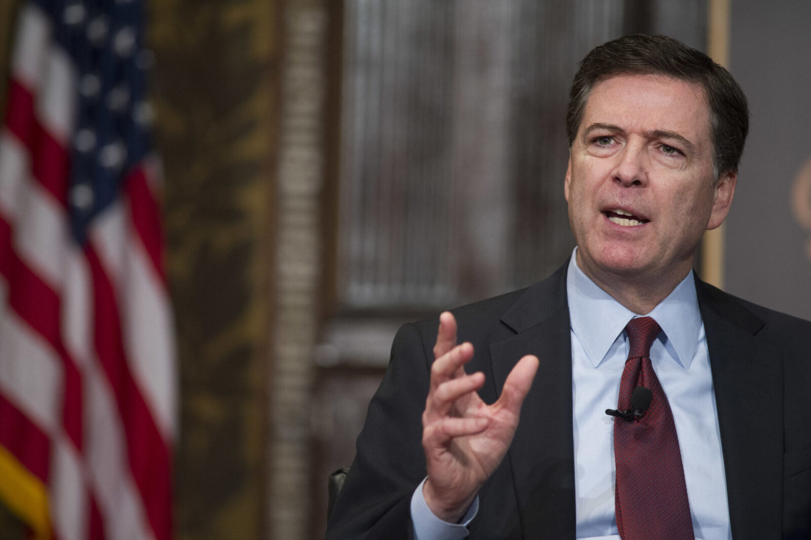 Ex direttore FBI interrogato 1 ex direttore fbi interrogato dalla cia 2 Difesa Magazine