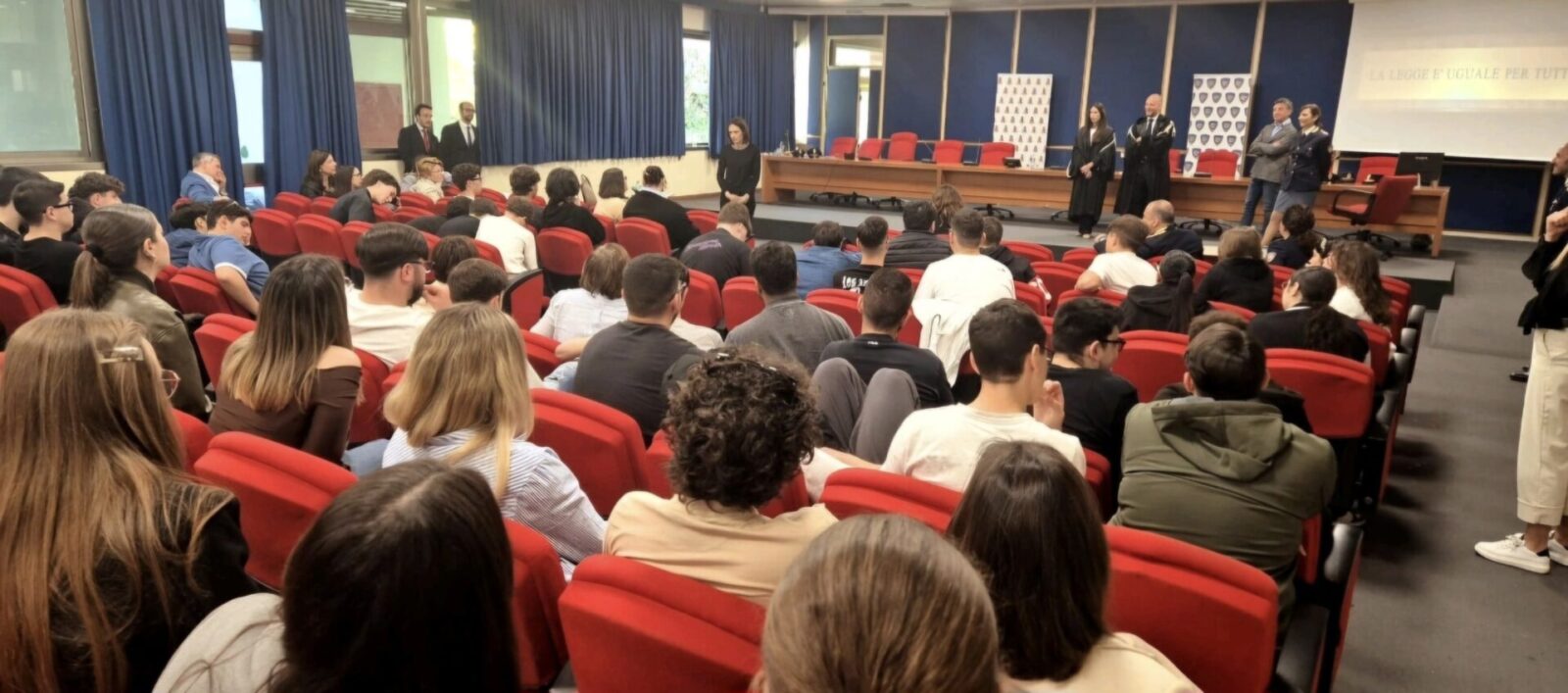 Salerno, un'aula universitaria diventa Tribunale per un giorno 1 Tribunale