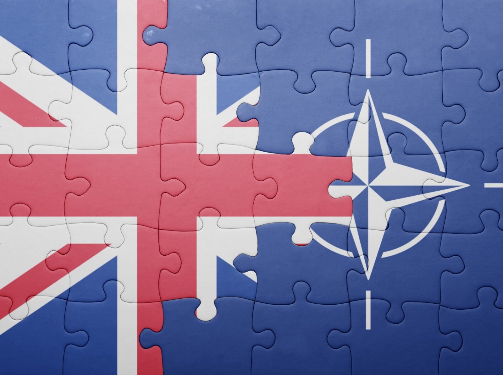 “Arsenal of the Atlantic”: Londra torna potenza militare 1 Londra riarmo