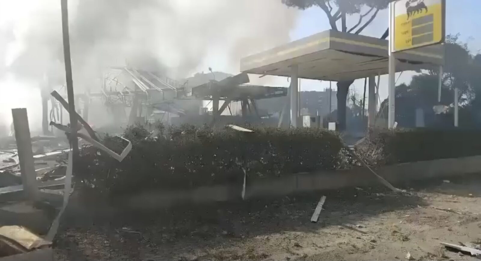 Vigili del fuoco: verifiche in corso, molti danni a Roma 3 vigili del fuoco verifiche in corso molti danni a roma 2 Difesa Magazine