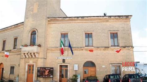 Reati informatici? Non solo 1 Reati informatici a Taviano (Lecce prima)