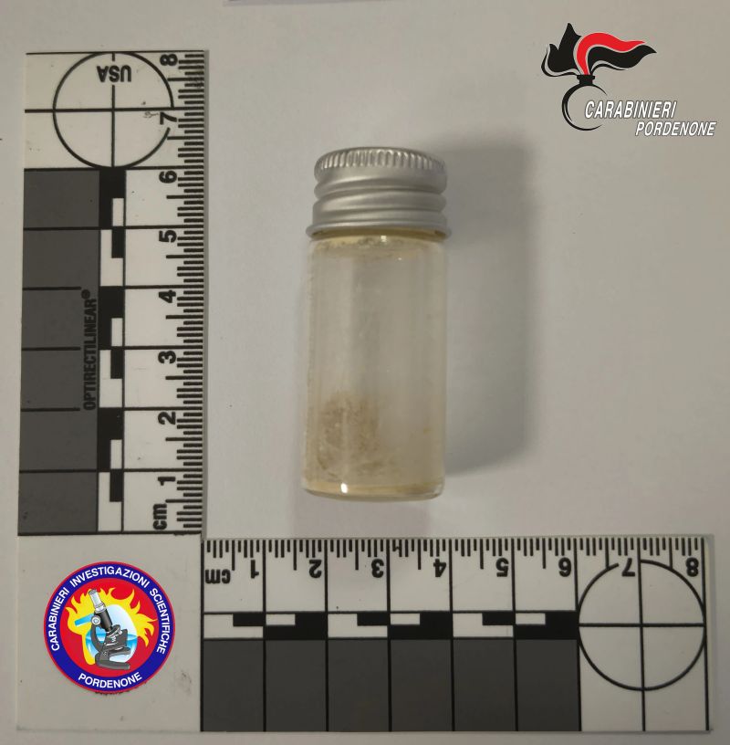 Interessante operazione di polizia a Pordenone 1 Pordenone cc droga