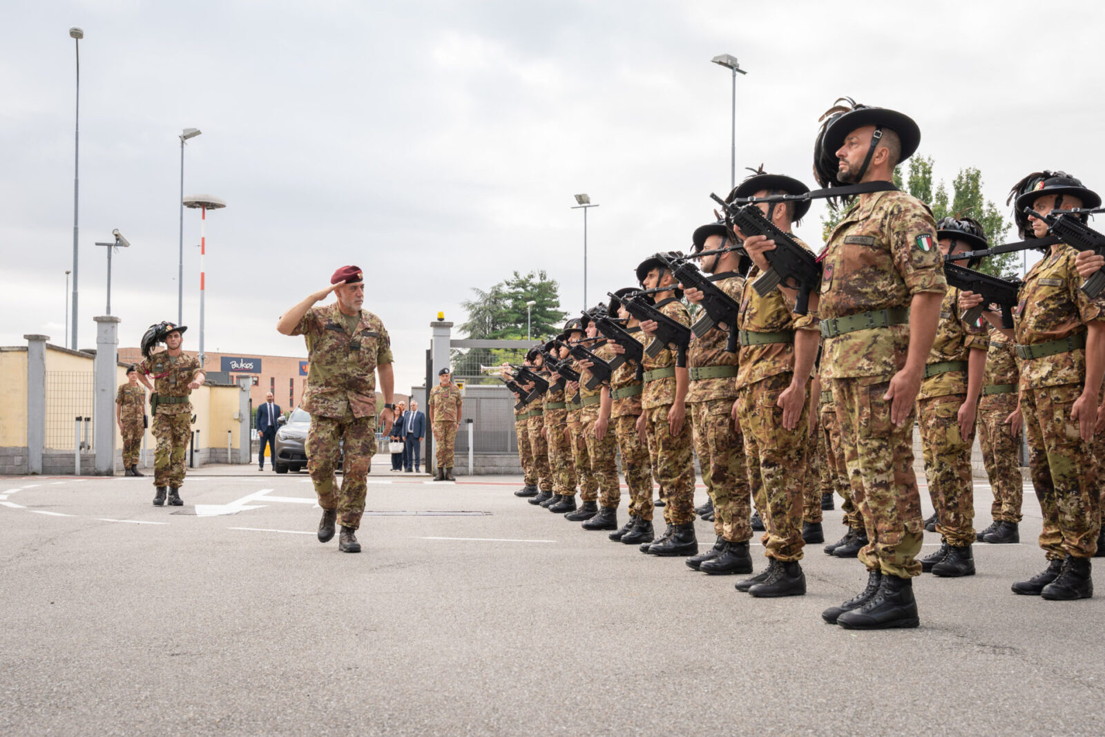 Settembre, valzer di nomine e cambi al vertice, anche alla NATO 3 settembre valzer di nomine e cambi al vertice anche alla nato 2 Difesa Magazine