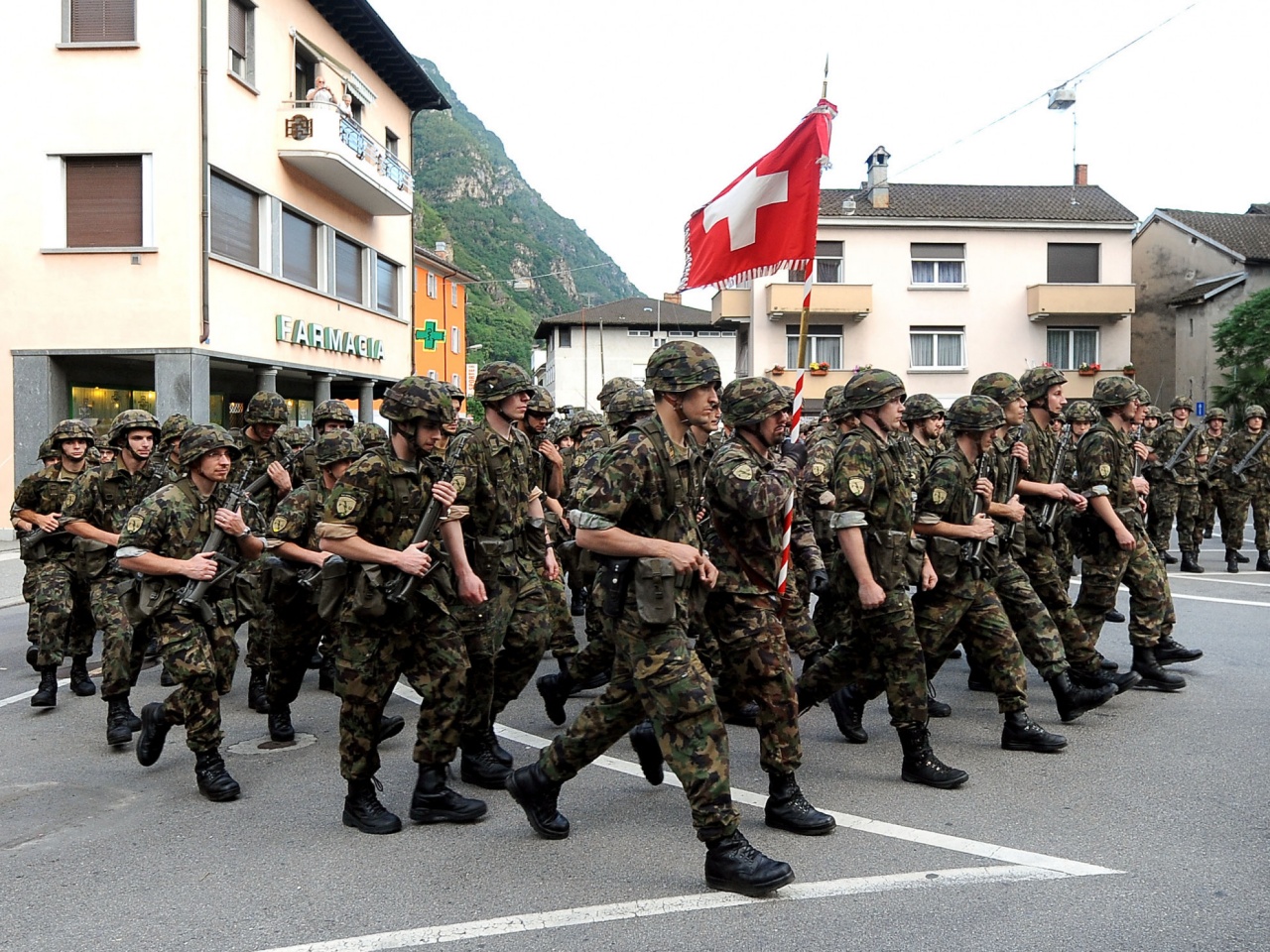 Esercito Svizzero in crisi 1 esercito svizzero in crisi Difesa Magazine