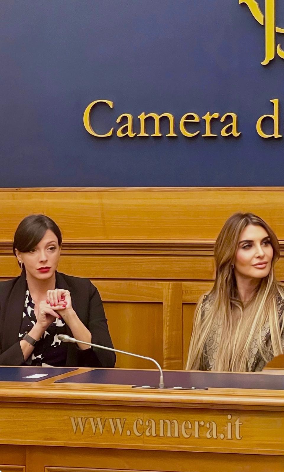 Donne e diritto internazionale: chi guida il mondo non chiede permesso 1 Donne, Cristina di Silvio e Annalisa imparato