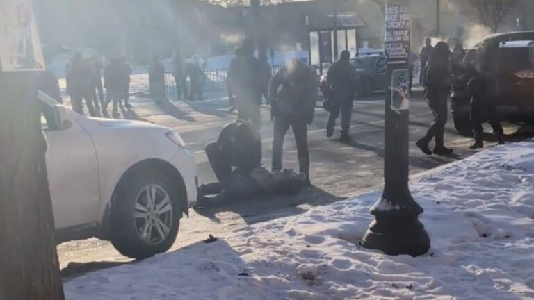 Difesa Magazine - Notizie di donne e uomini in divisa 11 situazione esplosiva negli usa ice spara ancora ucciso un uomo Difesa Magazine